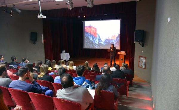 Primera Jornada de Actualización en Odontología