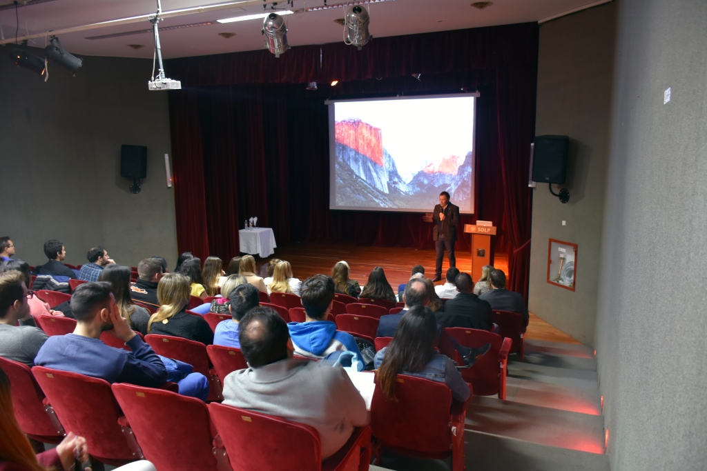 Primera Jornada de Actualización en Odontología