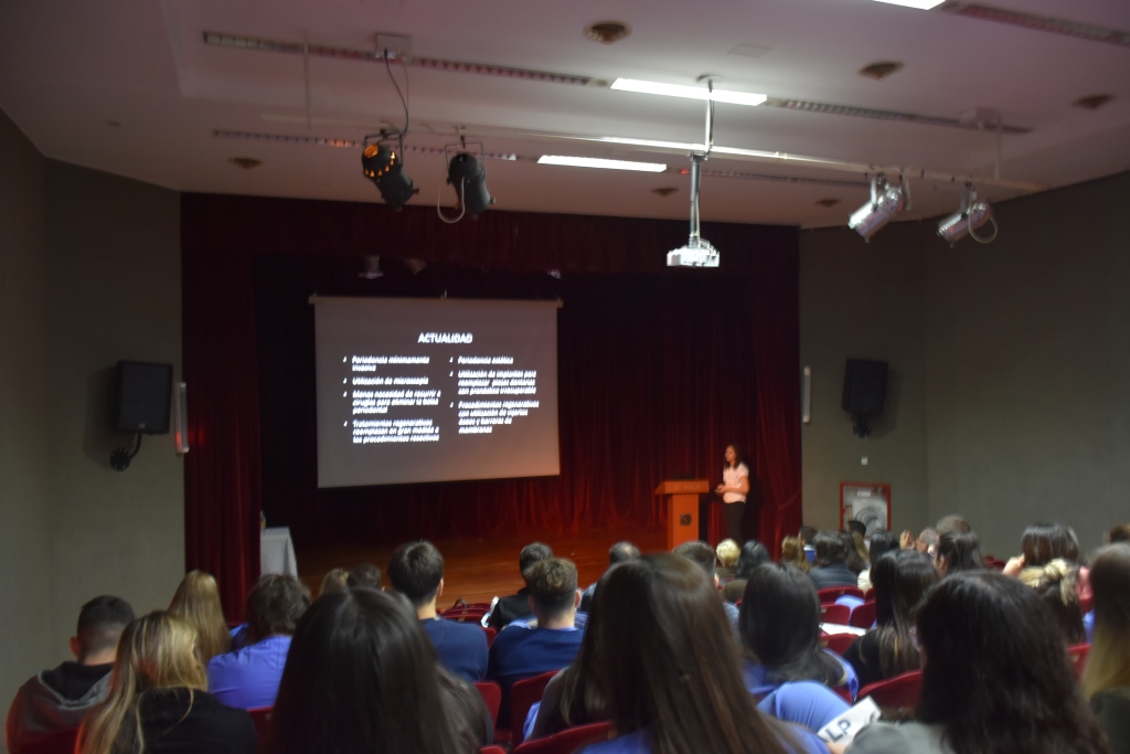 Primera Jornada de Actualización en Odontología 