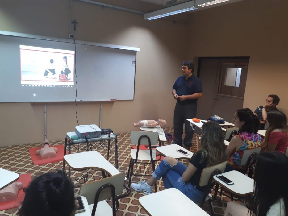 Capacitan a alumnos en RCP