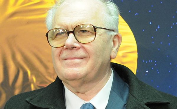 Conrado Varotto recibió el Premio Houssay