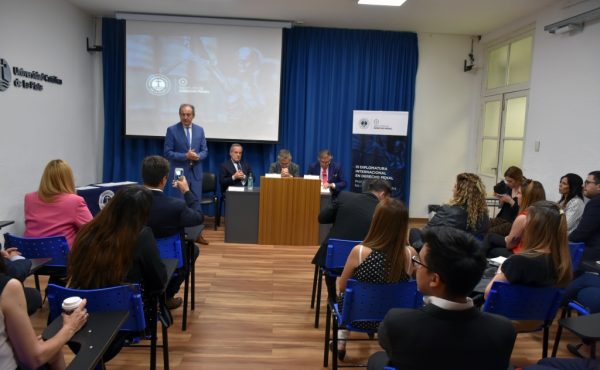 Finalizó la III Diplomatura Internacional en Derecho Penal: “Problemática de los nuevos tipos penales”