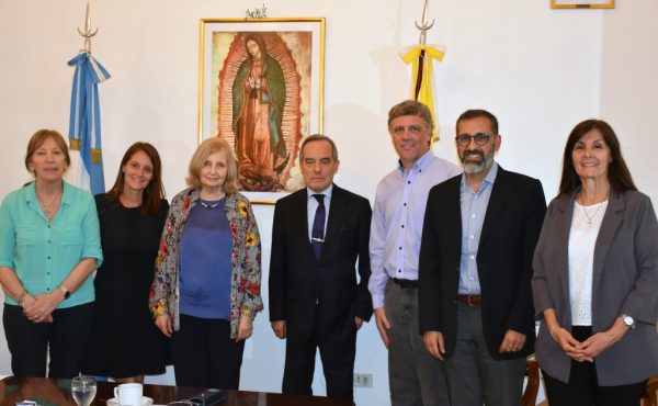 Importante convenio entre la UCALP e institutos educativos