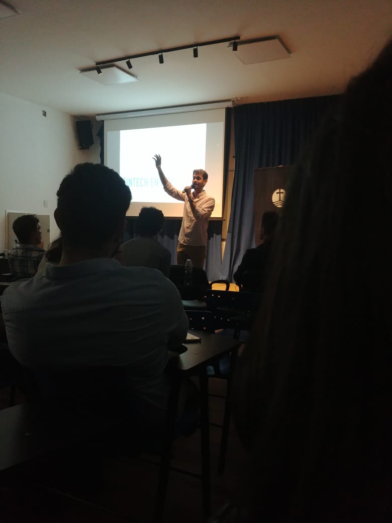 Marketing Live 2019 - Hablemos de Fintech