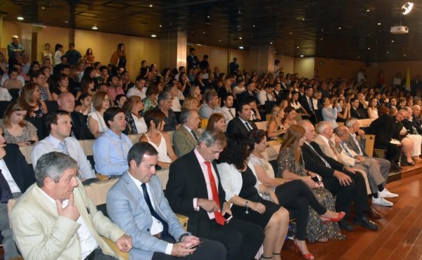 Acto de colación de la Facultad de Ciencias Económicas y Sociales