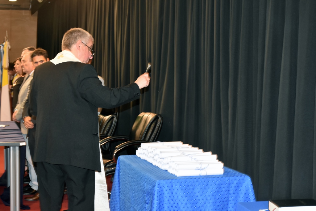 Acto de colación de la Facultad de Ciencias Económicas y Sociales