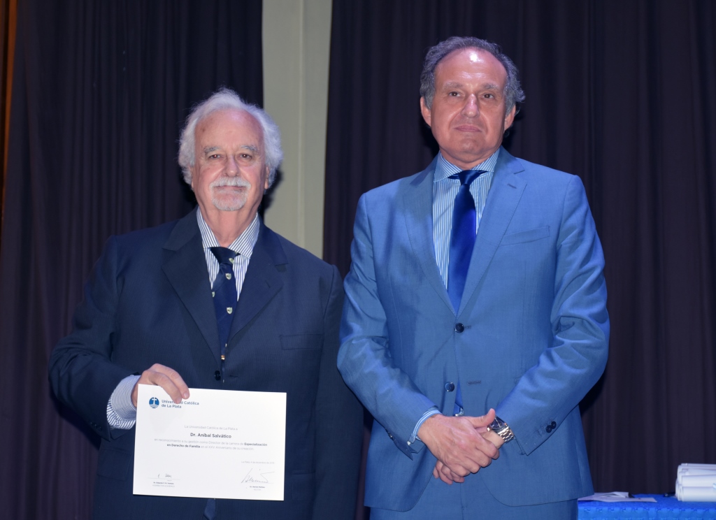 Acto de colación de la Facultad de Derecho y Ciencias Políticas 