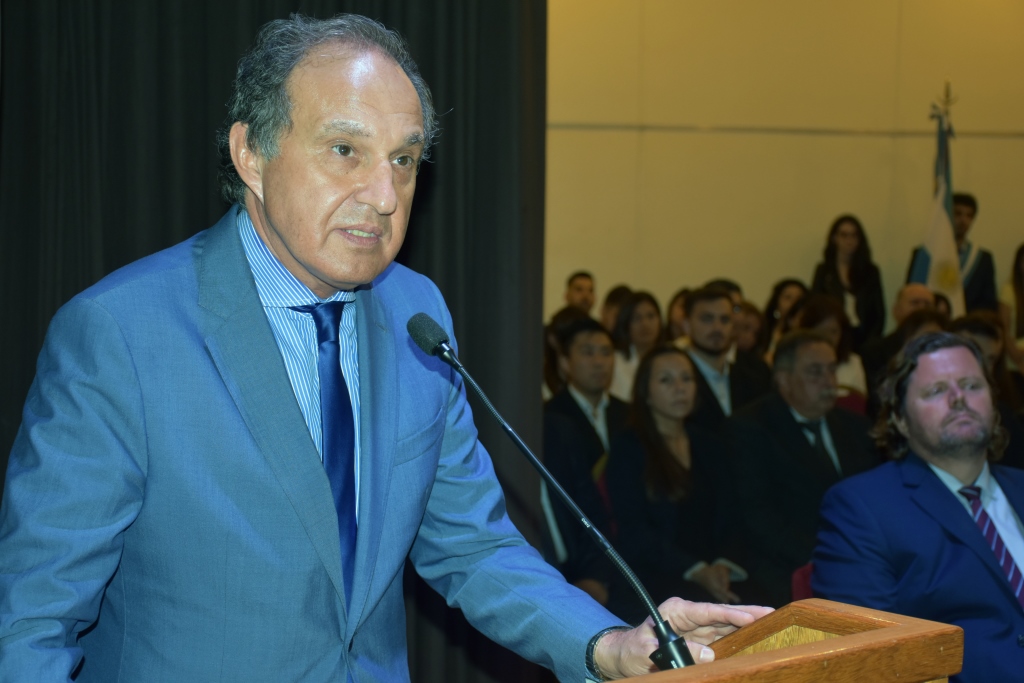 Acto de colación de la Facultad de Derecho y Ciencias Políticas 