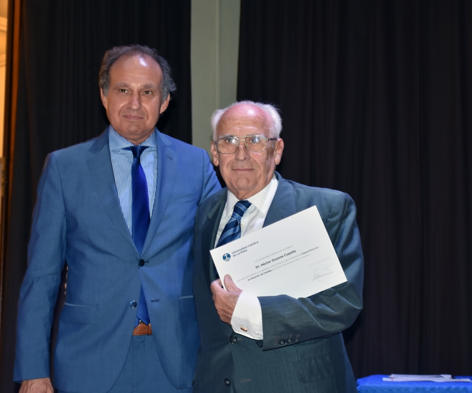 Acto de colación de la Facultad de Derecho y Ciencias Políticas 