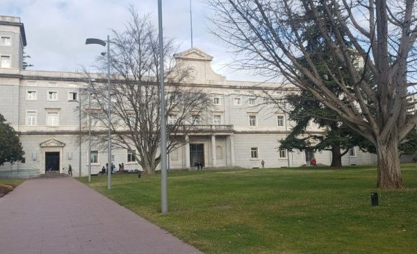 Convenio con la Universidad de Navarra