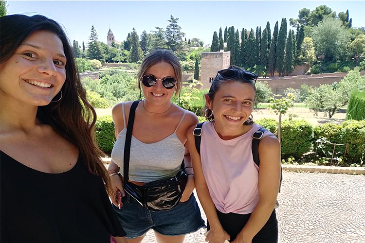 Becas: conociendo Granada, España