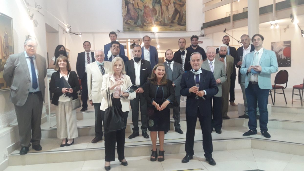 Brindis de despedida al Dr. Hernán Mathieu