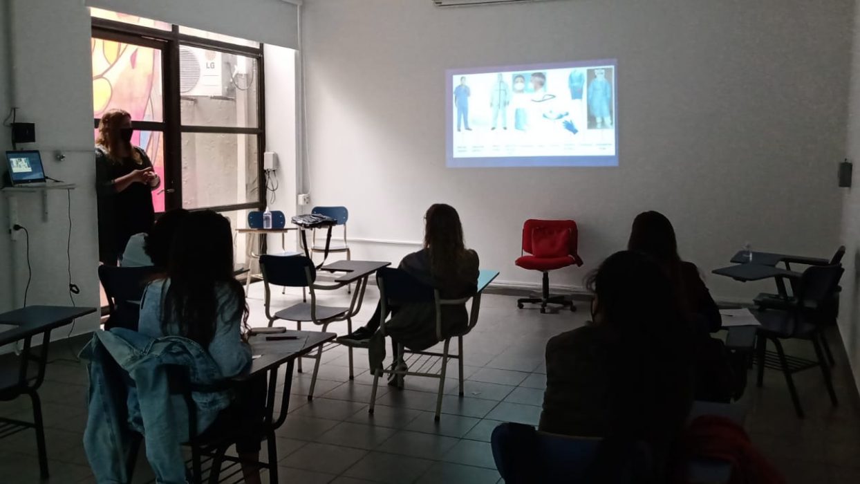 Estudiantes de Odontología podrán completar sus prácticas finales