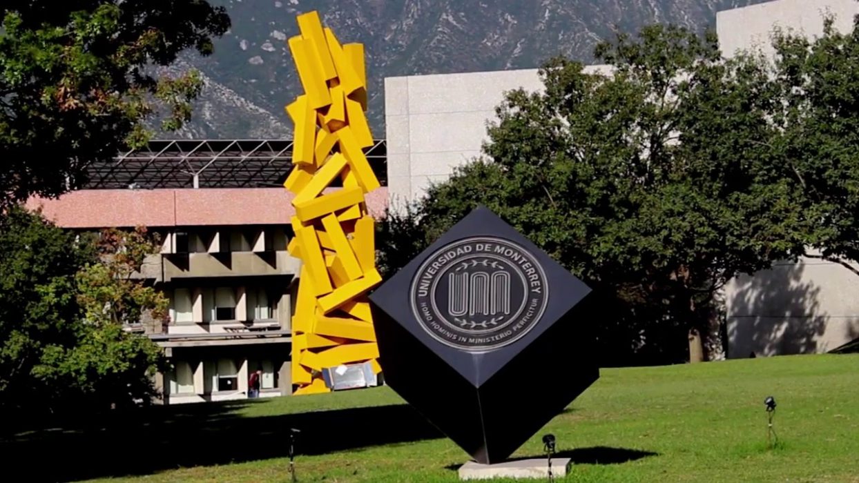 Acuerdo de colaboración entre la UCALP y la Universidad de Monterrey