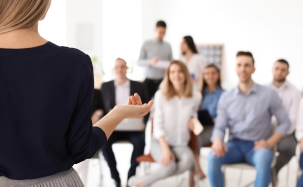 Charla sobre la Especialización en Derecho de Familia