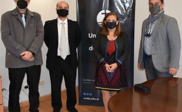 Nuestra Universidad celebró un convenio con la Fundación Ciudad de La Plata