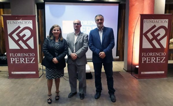 Autoridades de nuestra Universidad estuvieron presentes en la Gala Benéfica de la Fundación Florencio Pérez