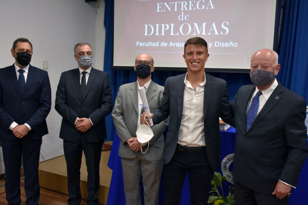 Acto de Colación de Grado de la Facultad de Arquitectura y Diseño