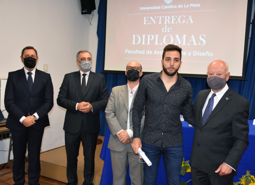 Acto de Colación de Grado de la Facultad de Arquitectura y Diseño