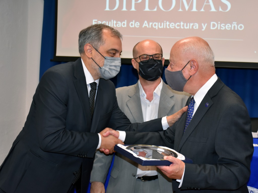 Acto de Colación de Grado de la Facultad de Arquitectura y Diseño