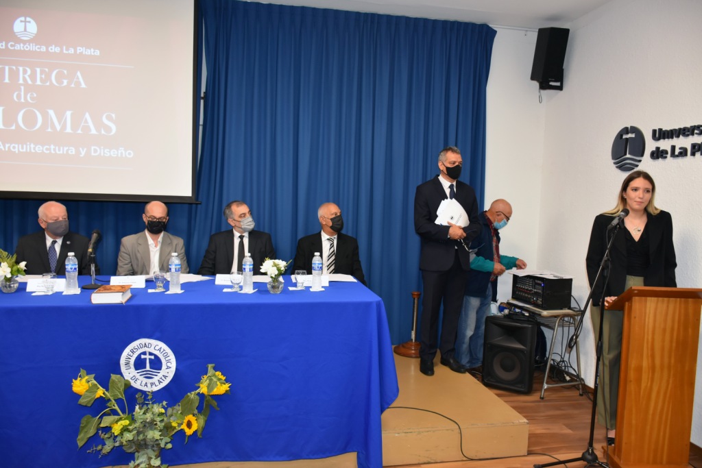 Acto de Colación de Grado de la Facultad de Arquitectura y Diseño