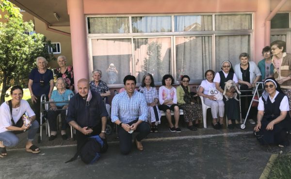 Alumnos se suman al Programa de Recibidas Solidarias y Sustentables