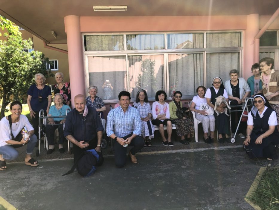 Alumnos se suman al Programa de Recibidas Solidarias y Sustentables