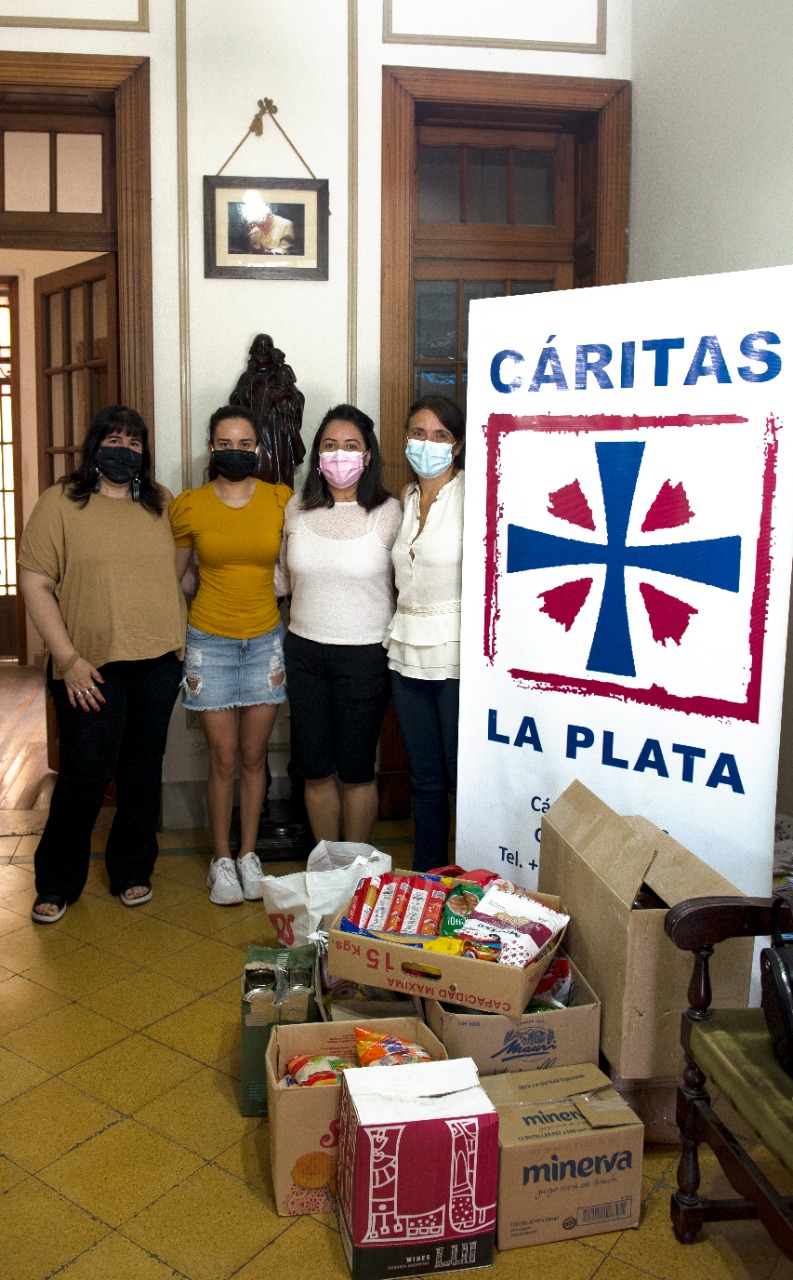 Alumnos se suman al Programa de Recibidas Solidarias y Sustentables