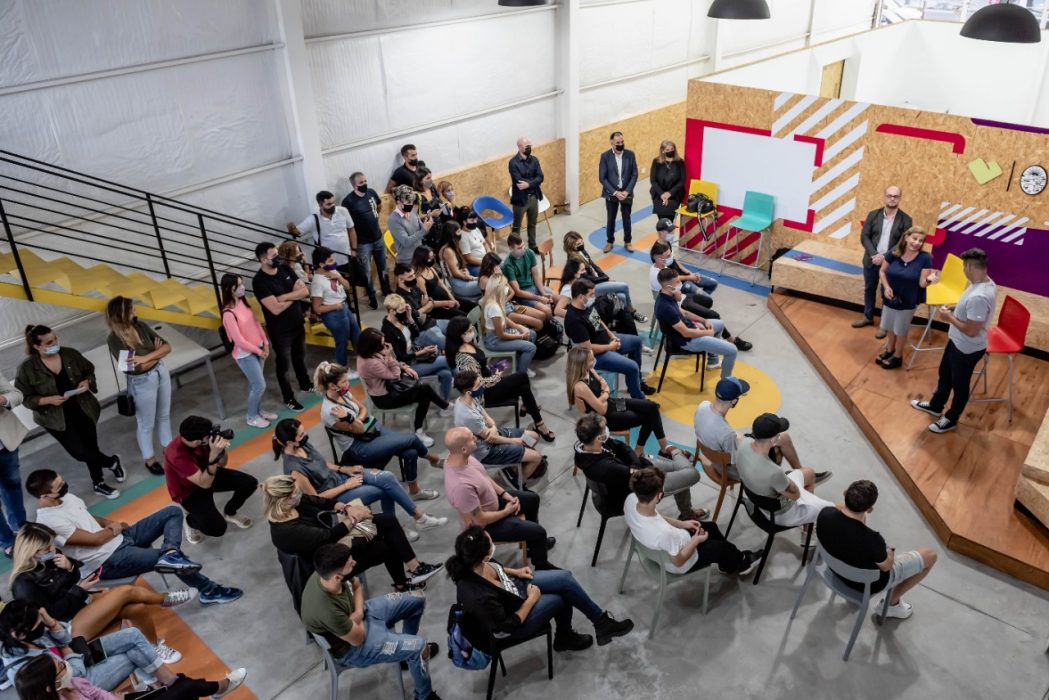 Presentación de la carrera de Licenciatura en Administración Pública