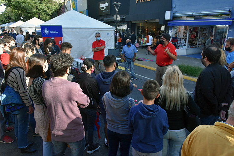 La UCALP participó de una nueva edición de Expo Tecno