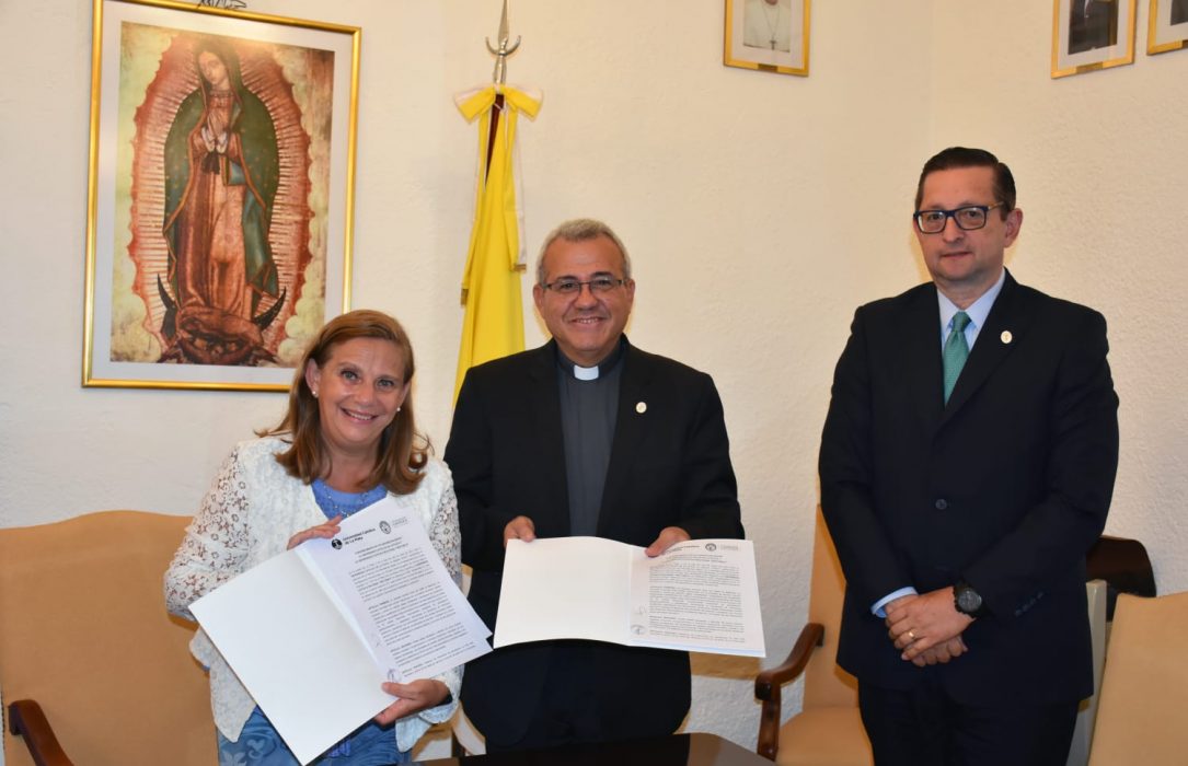 Nuestra Universidad celebró un convenio con la Universidad Católica Boliviana San Pablo