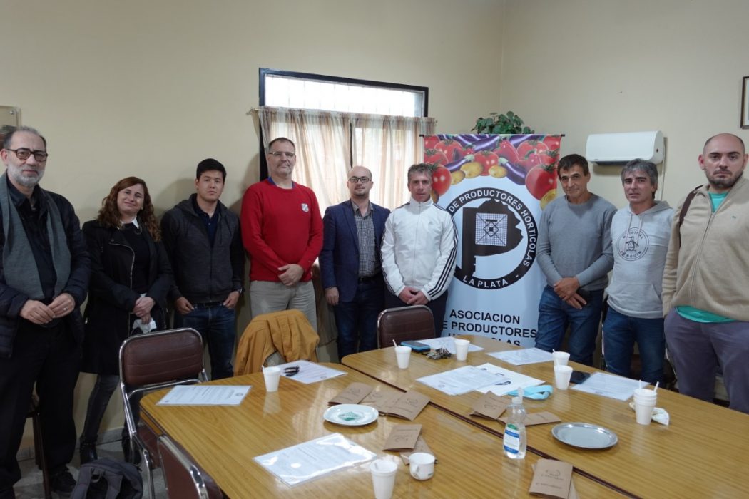 Nuevo encuentro entre nuestra universidad y la Asociación de Productores del Norte del Cordón Fruto Hortícola