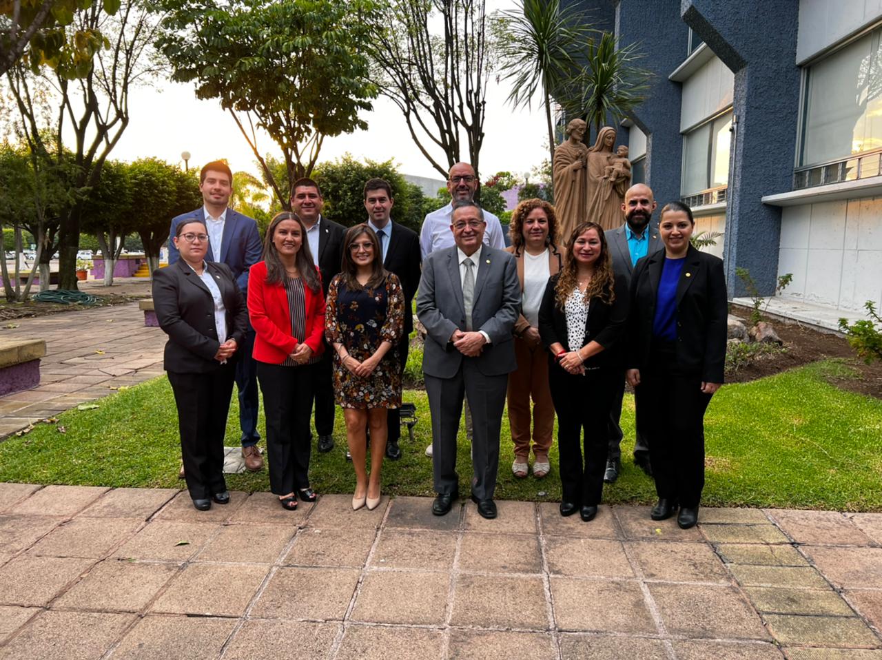 Docente de la Sede UCALP Bahía Blanca en el Programa UNIVA Goal 