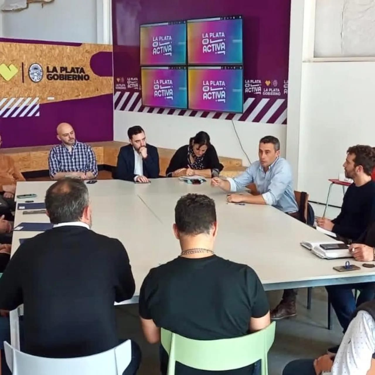 Importante reunión de vinculación entre la UCALP, instituciones platenses y emprendedores