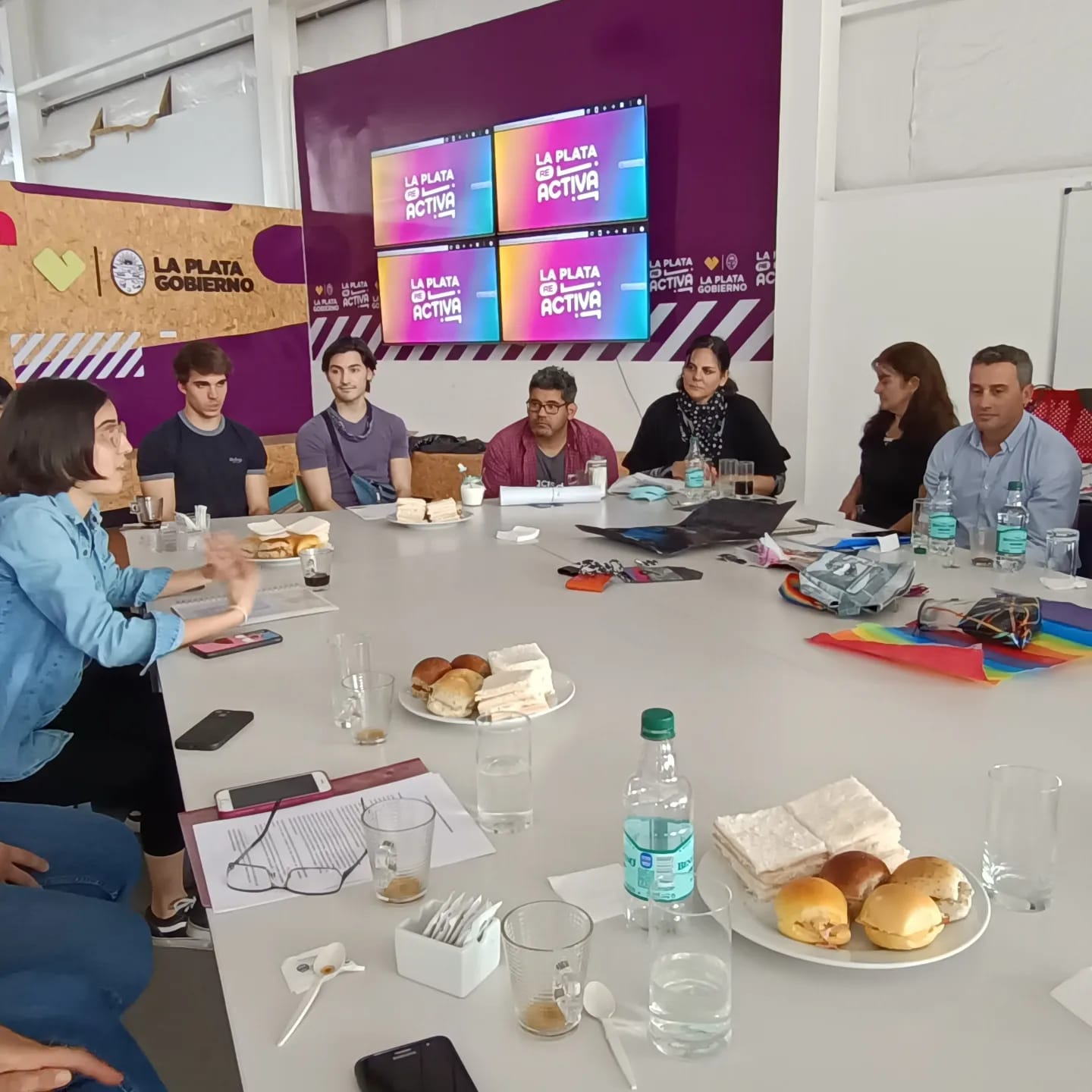 Importante reunión de vinculación entre la UCALP, instituciones platenses y emprendedores (3)