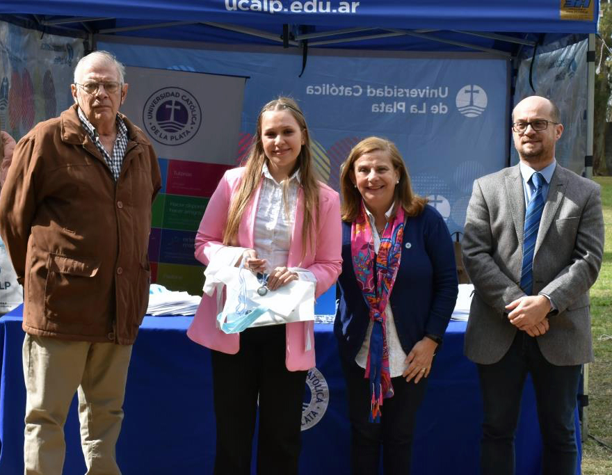 La UCALP celebró el Día del Estudiante y reconoció a los mejores promedios