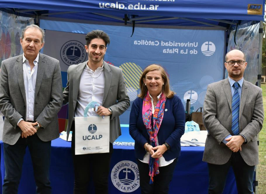 La UCALP celebró el Día del Estudiante y reconoció a los mejores promedios