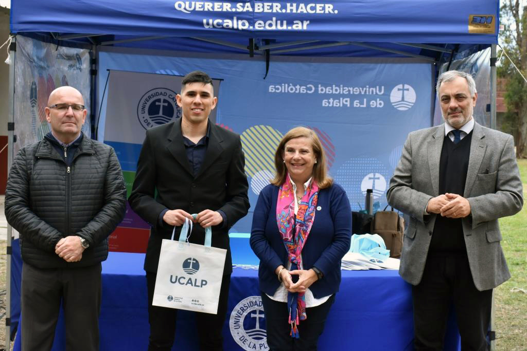 La UCALP celebró el Día del Estudiante y reconoció a los mejores promedios