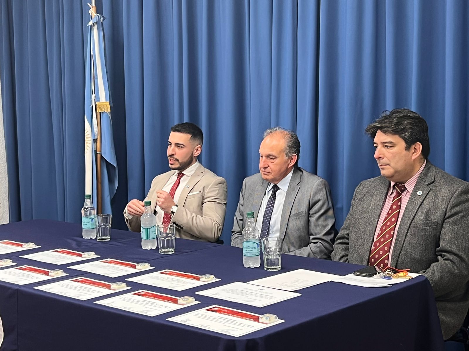 Finalizó la Diplomatura en Derecho y Seguridad (3)