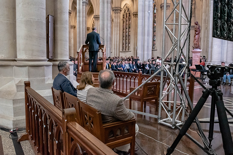 La UCALP en el gran acto de unidad social por Francisco en la Catedral 