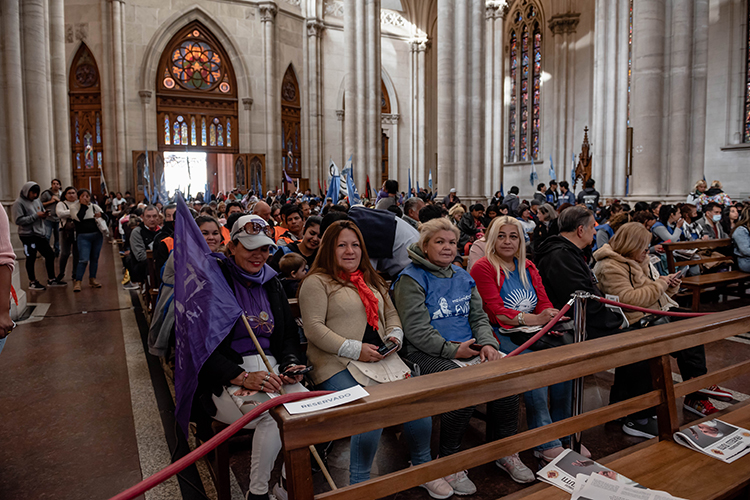 La UCALP en el gran acto de unidad social por Francisco en la Catedral 