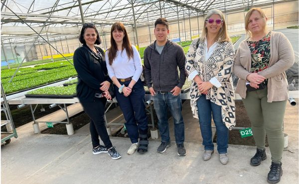 Vinculación entre la UCALP y la Cooperativa Tecnoflor