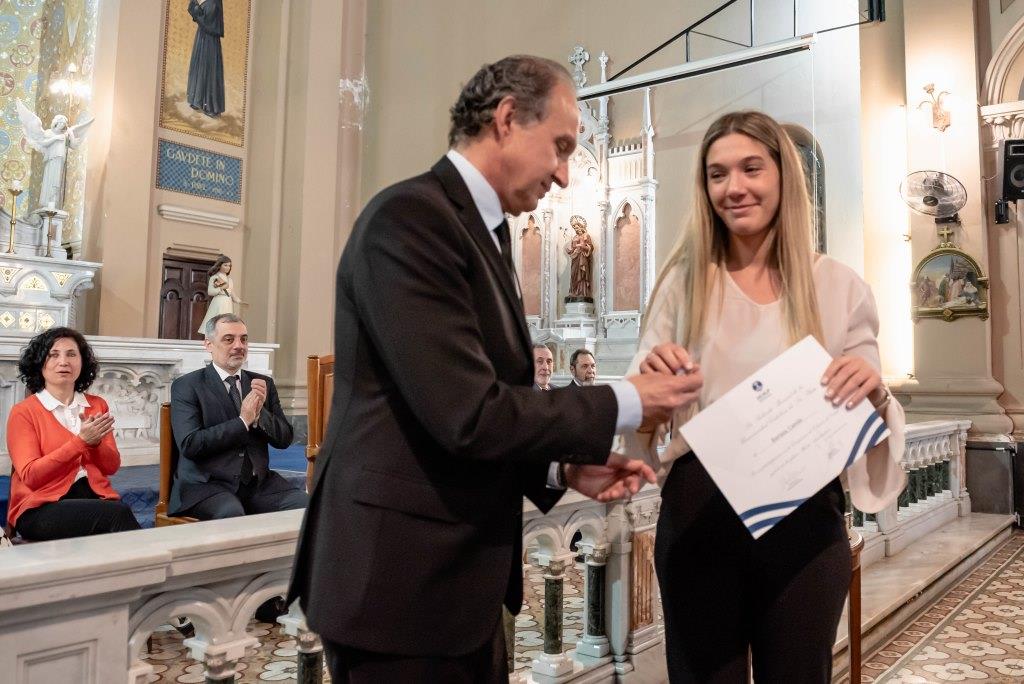 Emotivo Acto de Colación en la Subsede Bernal