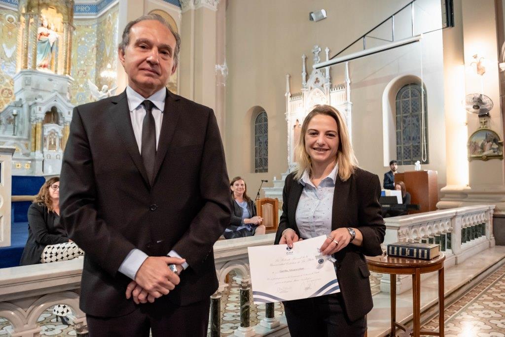 Emotivo Acto de Colación en la Subsede Bernal