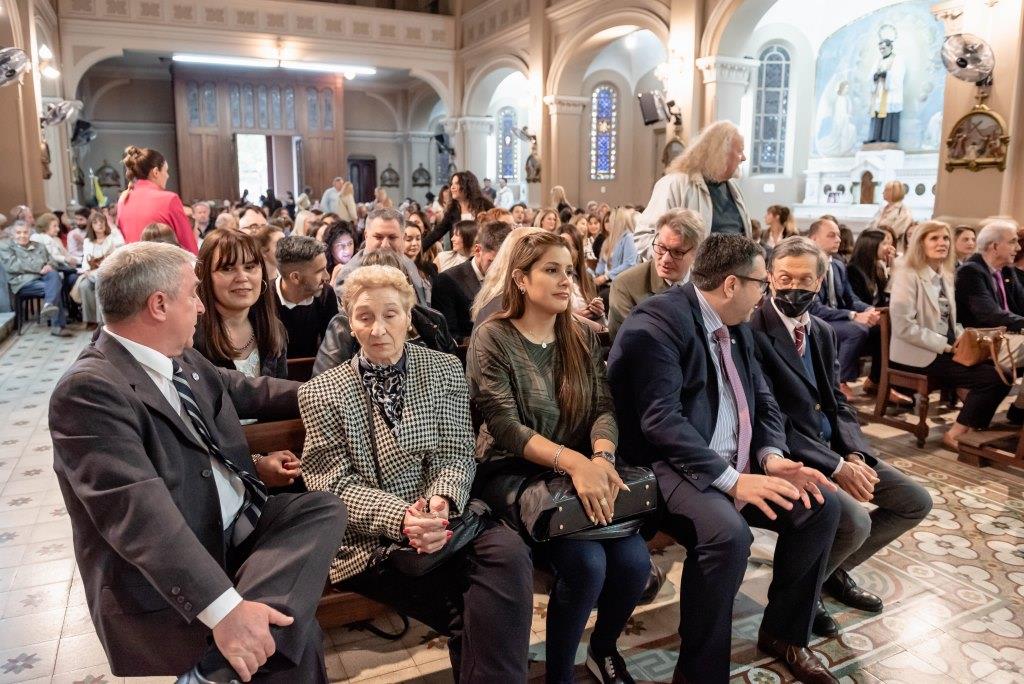 Emotivo Acto de Colación en la Subsede Bernal