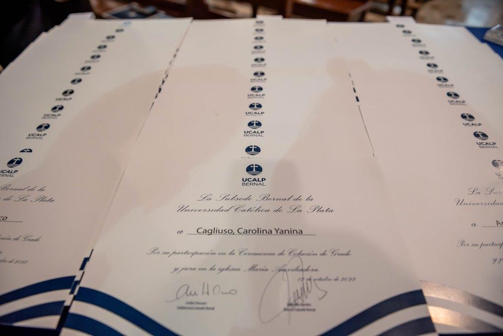 Emotivo Acto de Colación en la Subsede Bernal