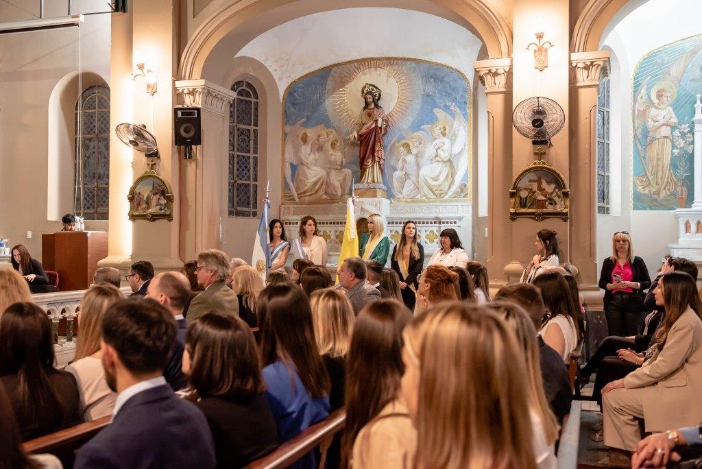 Emotivo Acto de Colación en la Subsede Bernal