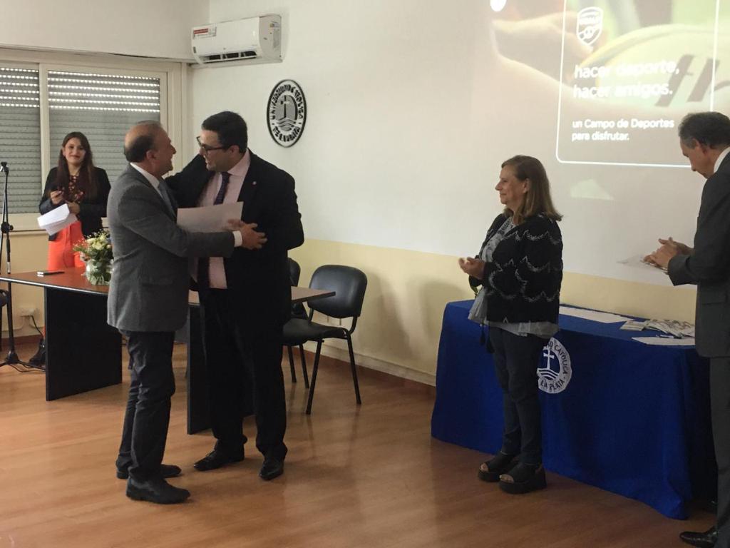 Emotivo homenaje a docentes de la Subsede Bernal UCALP