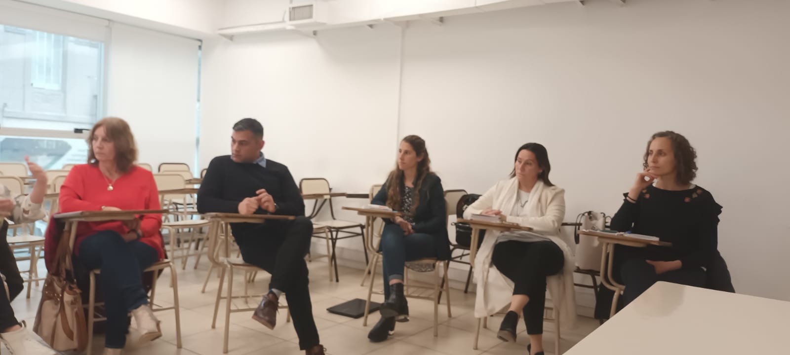 Visita de autoridades de la UCALP a la Sede Bahía Blanca (4)