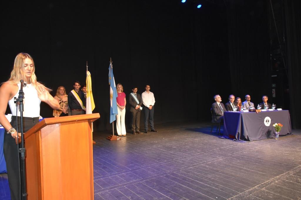 Acto de colación de la Facultad de Derecho y Ciencias Políticas